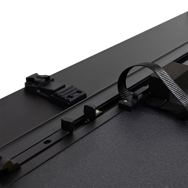 15-25 Ford F-150 Westin 19-46355 5ft. 7in. Bed Hard Tri-Fold Tonneau Cover - Black